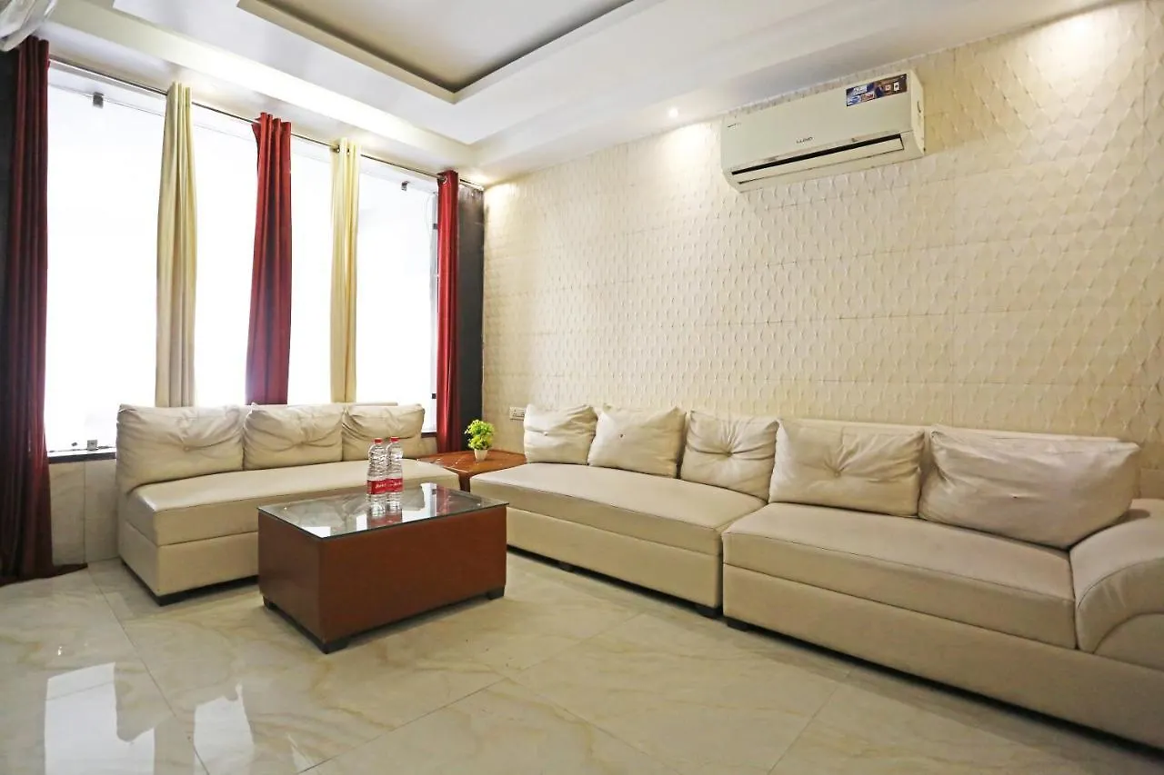 Hotel Iconic Near Delhi Igi International Airport New Delhi